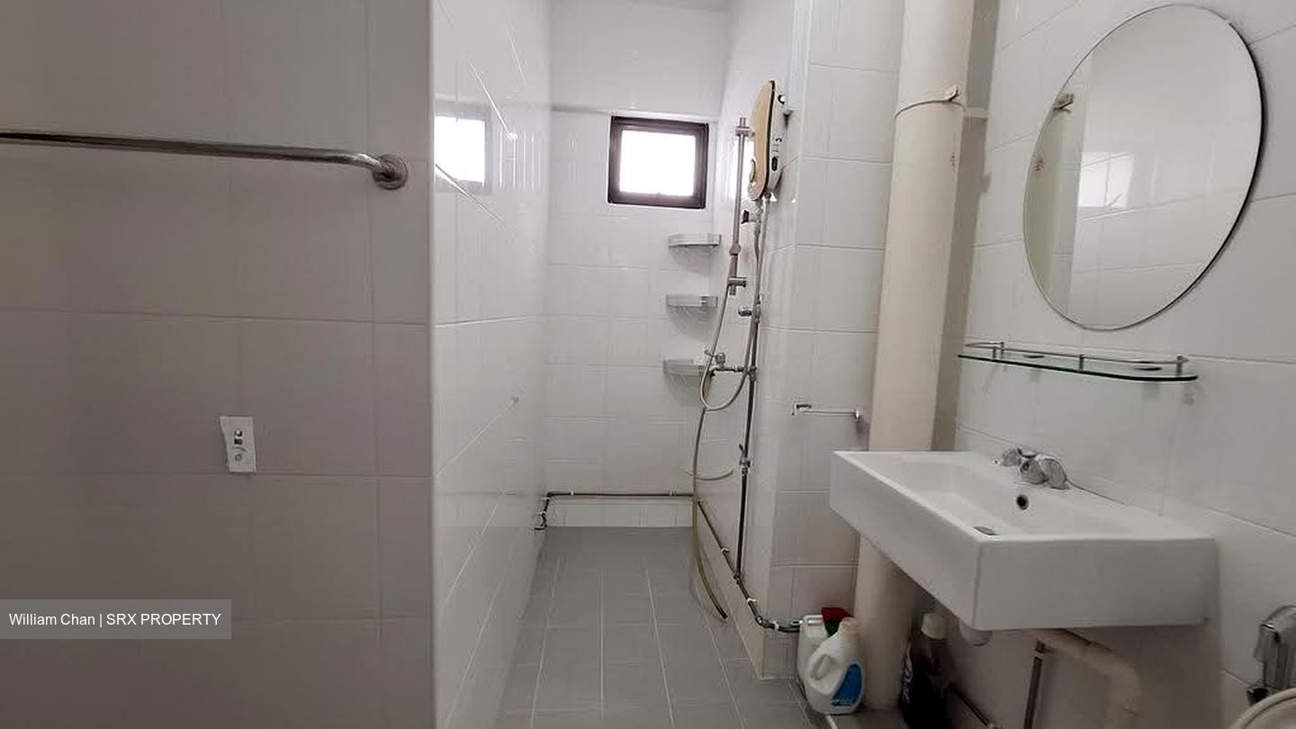 Blk 50 Teban Gardens Road (Jurong East), HDB Executive #618674871